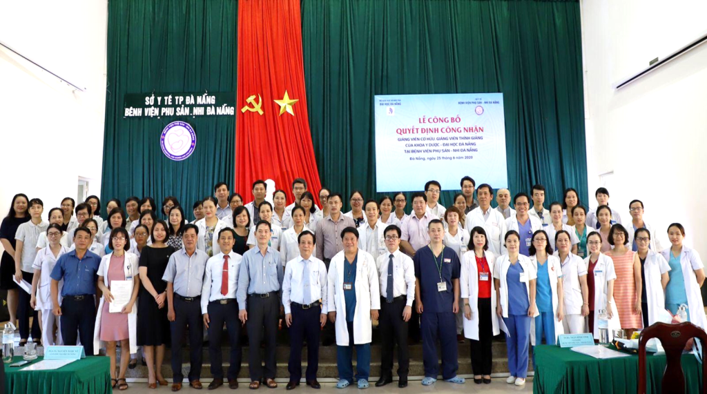 BV Phụ Sản – Nhi Đà Nẵng có đội ngũ giáo sư, bác sĩ giỏi cùng trang thiết bị hiện đại.